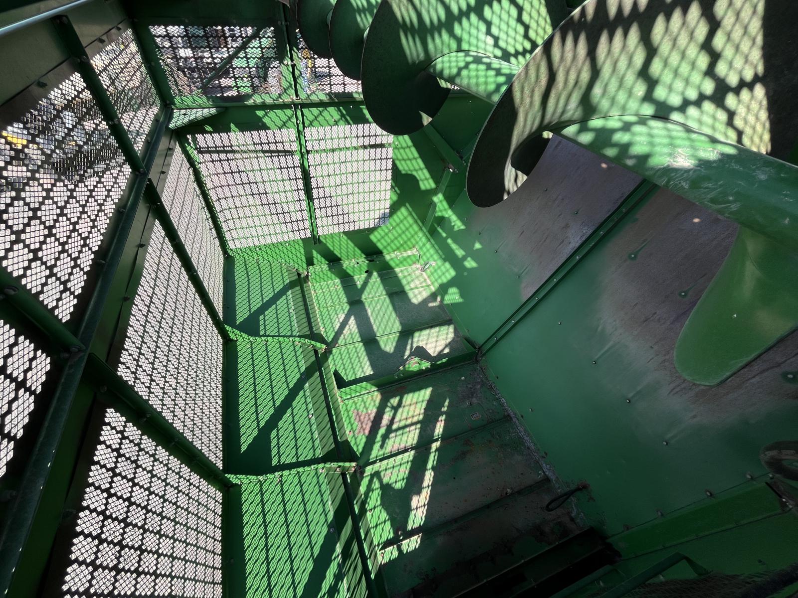 ./imagenes/INVOICE/2019/13448/COTTON PICKER JOHN DEERE 7460 (18).JPG